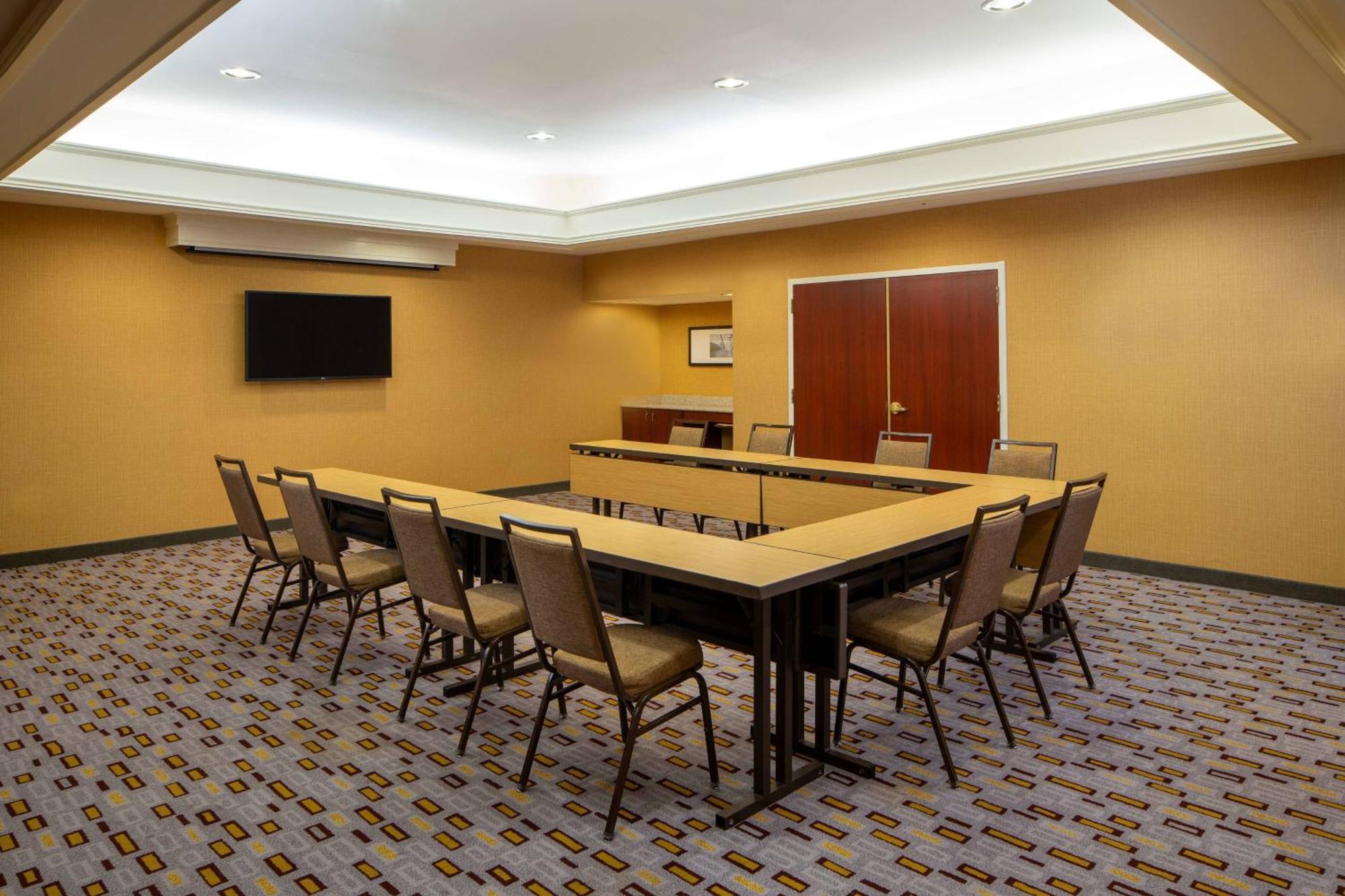 Courtyard By Marriott Covington / Mandeville Exterior foto